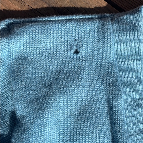 VINTAGE 1975 Class Sweater - Picture 5 of 8